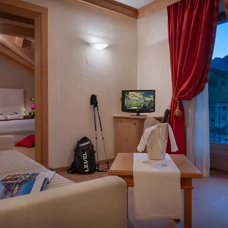 Cristallo Hotel 3*