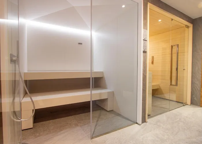 Cristallo Hotel 3*