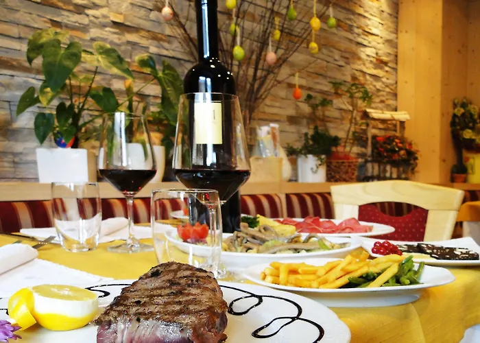 Cristallo Hotel 3*
