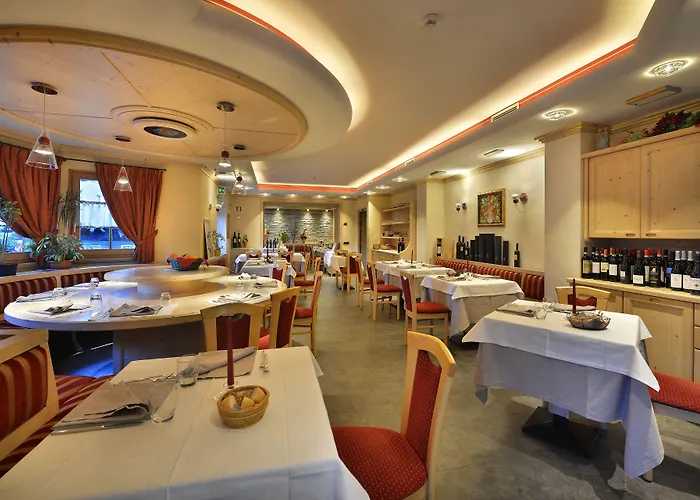 Cristallo Hotel 3*