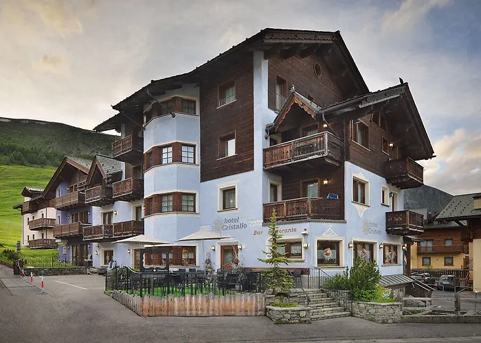 Hotel Cristallo 3*
