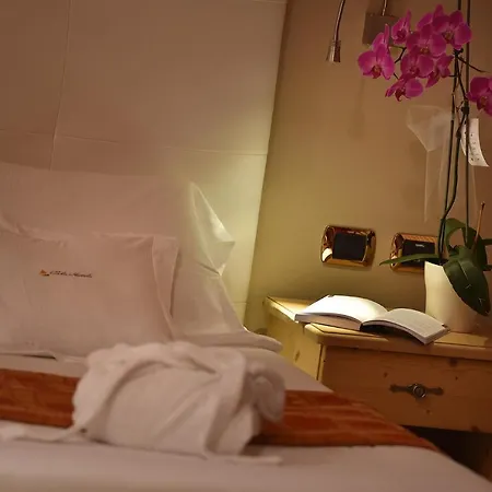 Hotel Cristallo 3*
